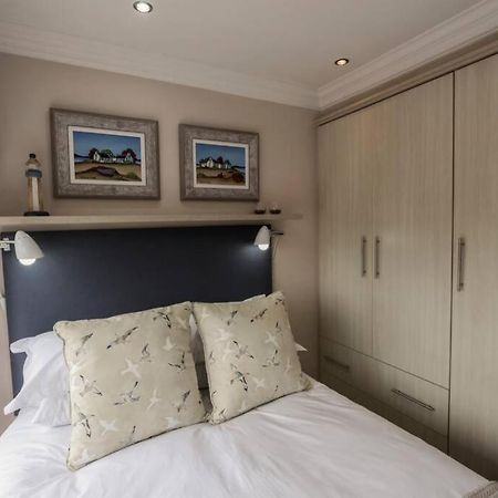 Oceanview Apartments The Look Out เจฟฟรีส์เบย์ ภายนอก รูปภาพ